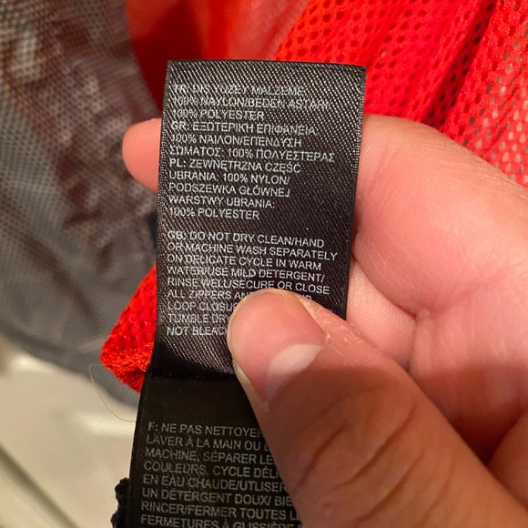 EUC northface mens jacket - size medium - Picture 9 of 9